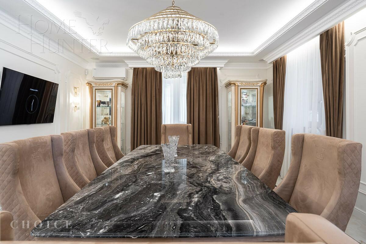 2-этажный коттедж 850 м² с отделкой