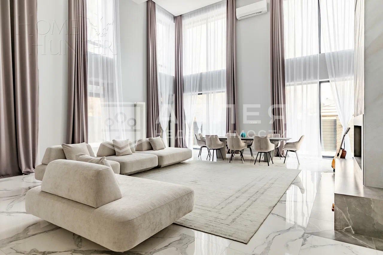 2-этажный коттедж 540 м² с отделкой