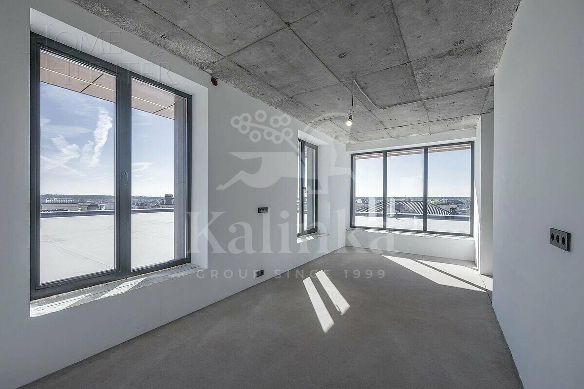 3-этажный коттедж 1 223 м² без отделки