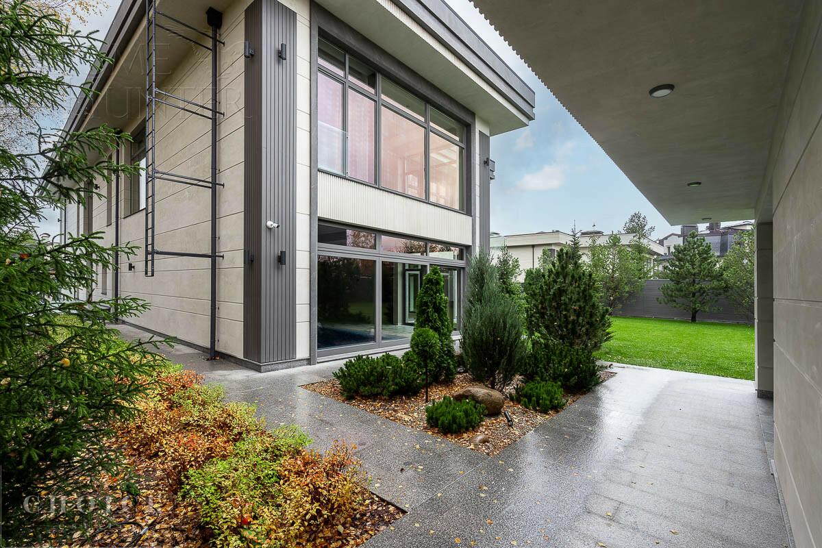 2-этажный коттедж 1 234 м² без отделки