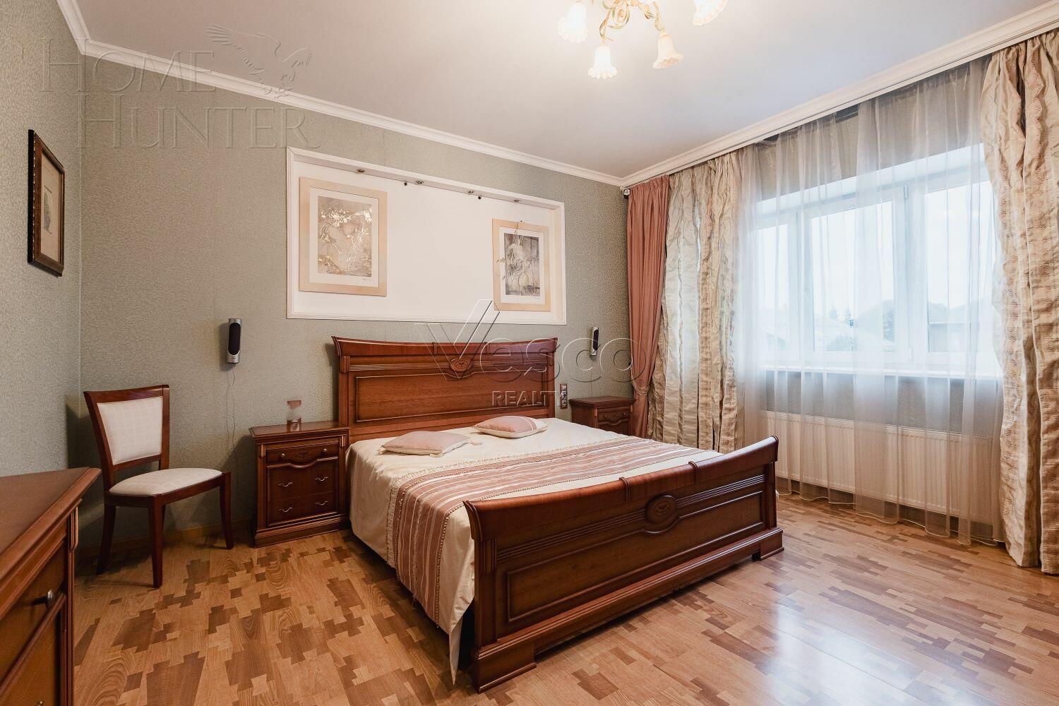 2-этажный коттедж 365 м² с отделкой