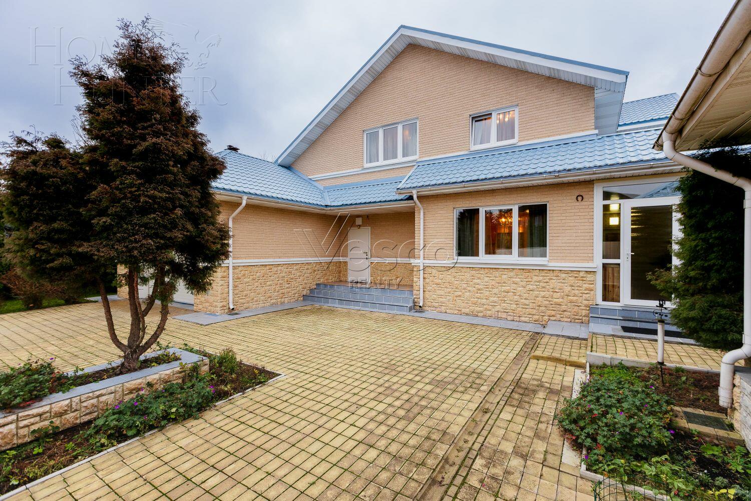 2-этажный коттедж 365 м² с отделкой