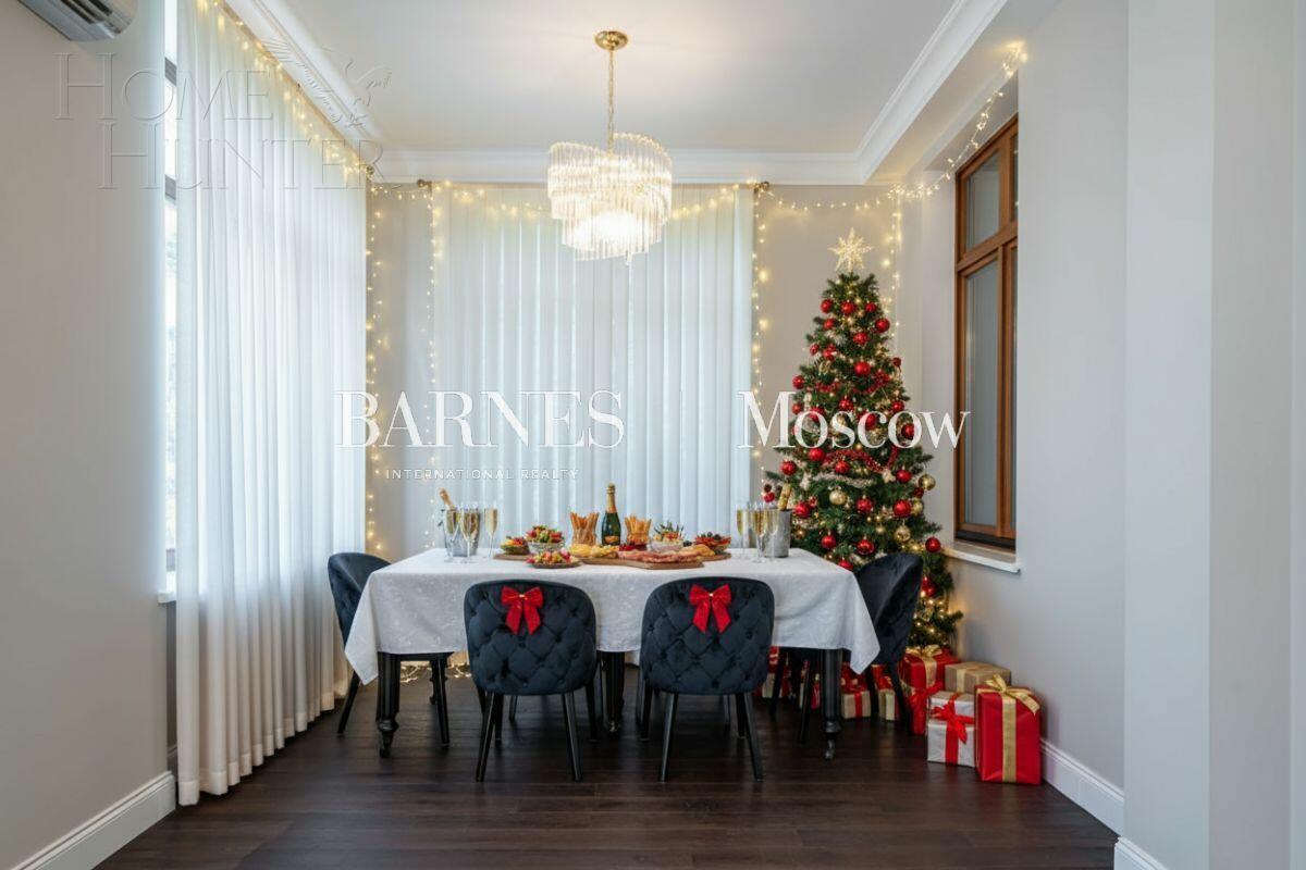 2-этажный коттедж 371 м² с отделкой