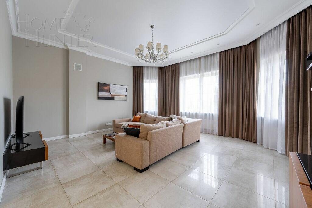 2-этажный коттедж 595 м² с отделкой