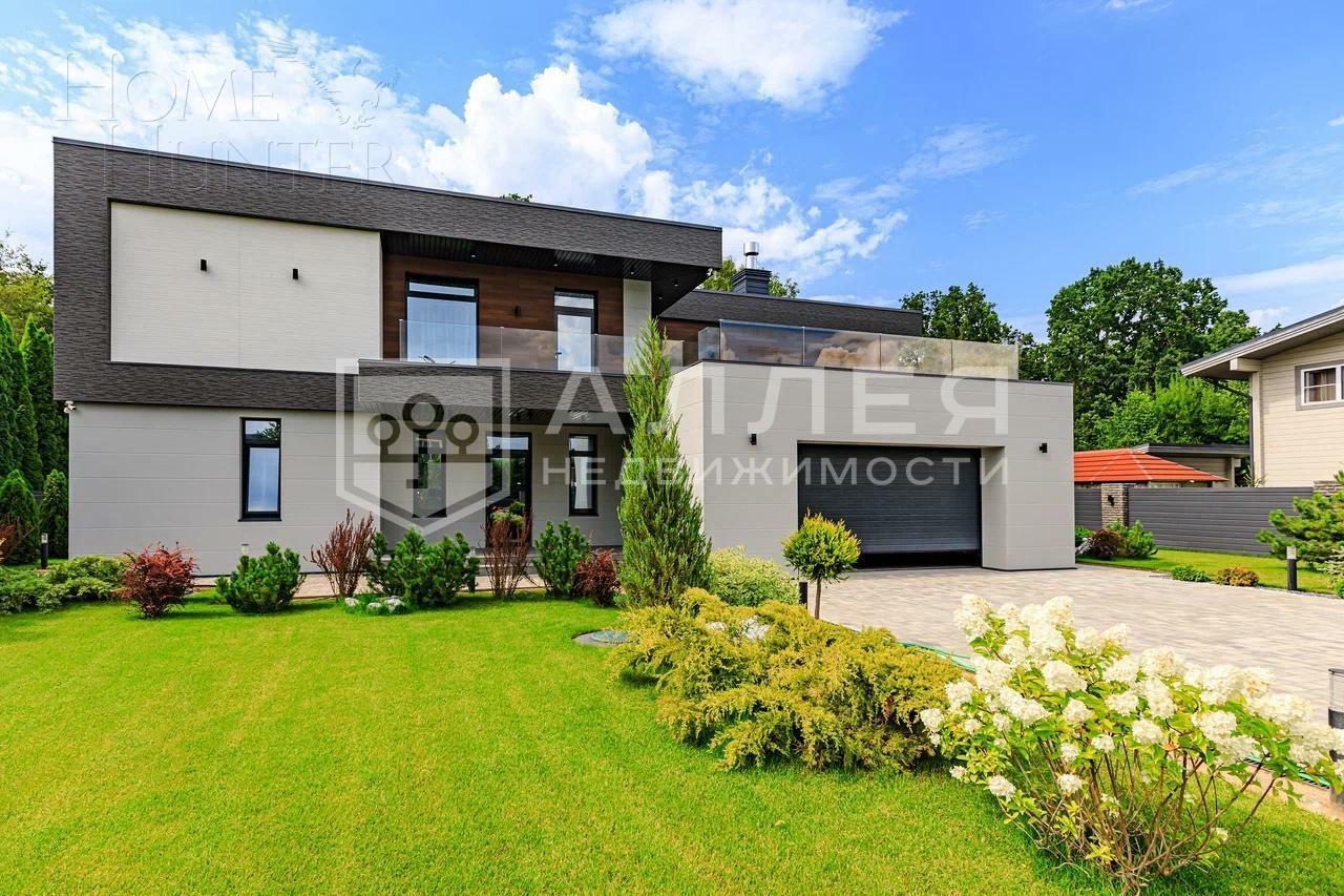 2-этажный коттедж 540 м² с отделкой