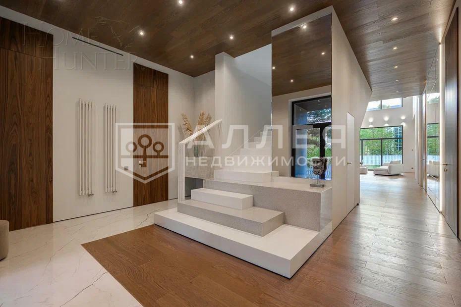 2-этажный коттедж 747 м² с отделкой