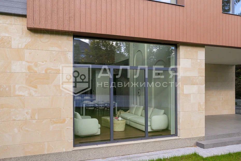 2-этажный коттедж 747 м² с отделкой