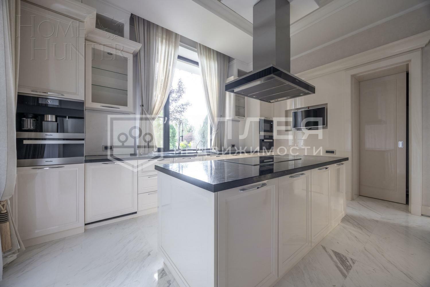 2-этажный коттедж 700 м² с отделкой