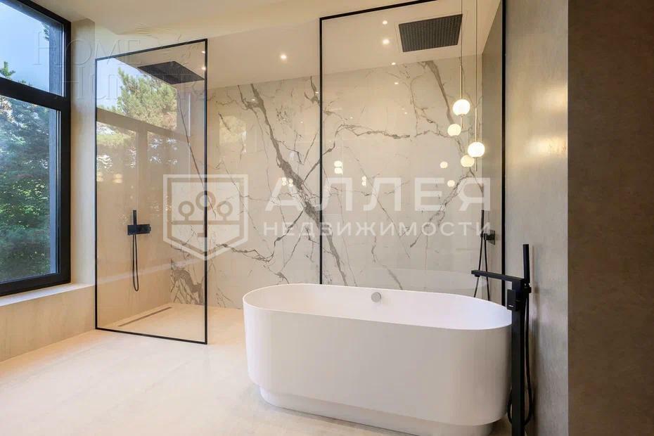 2-этажный коттедж 747 м² с отделкой