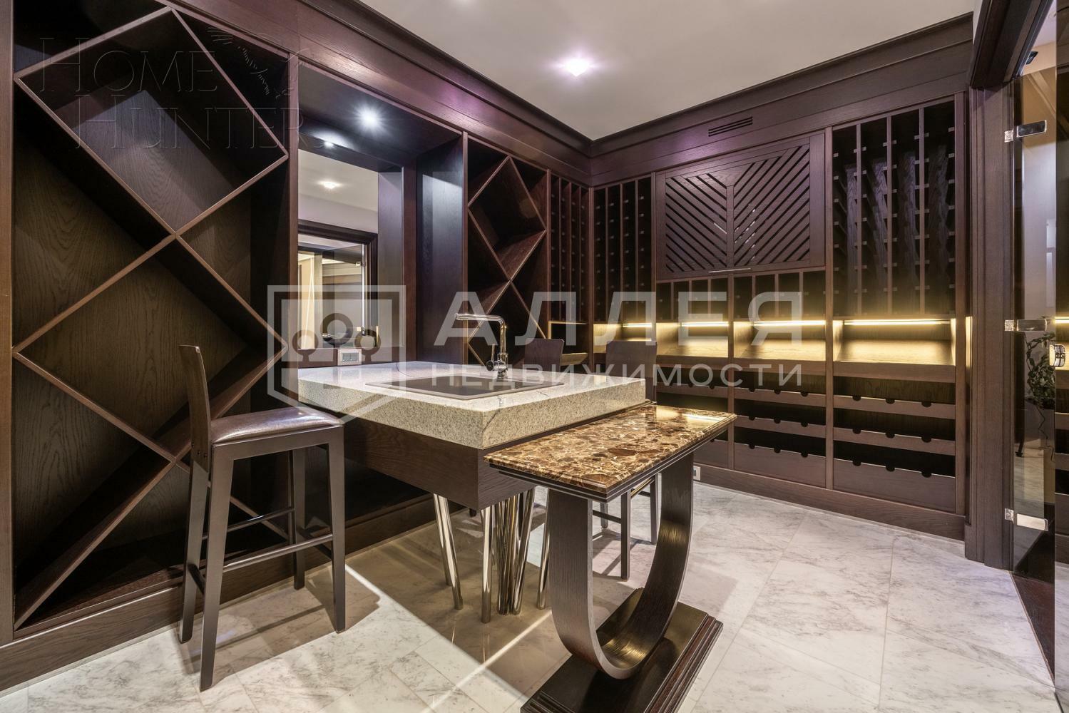 2-этажный коттедж 700 м² с отделкой