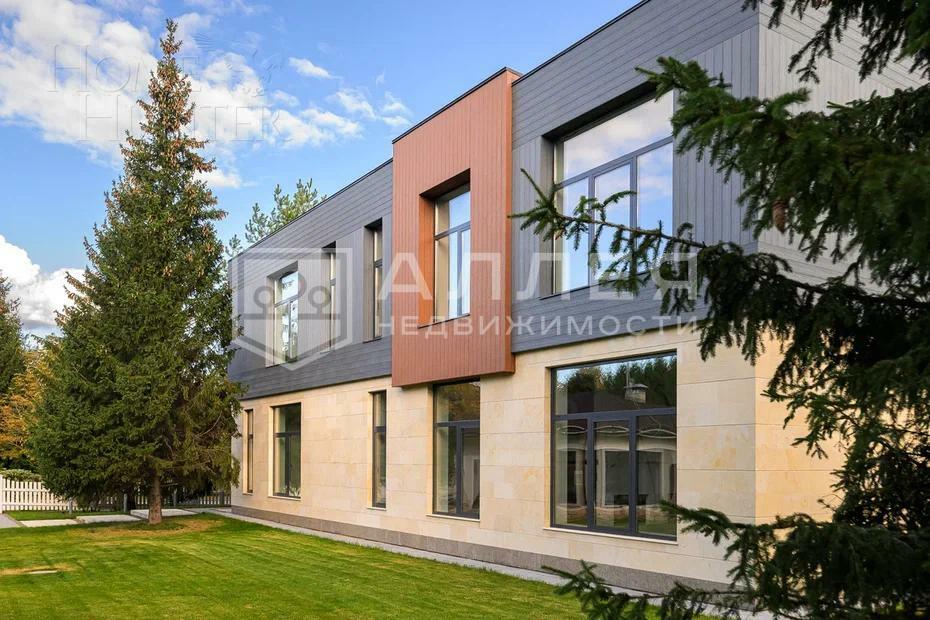 2-этажный коттедж 747 м² с отделкой