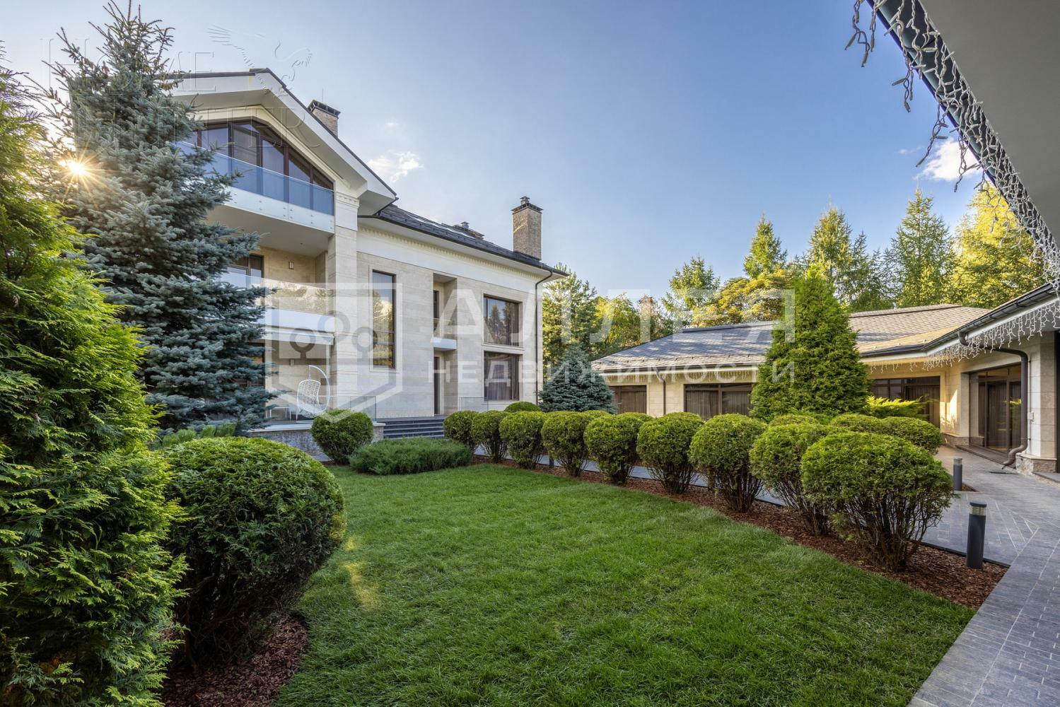 2-этажный коттедж 700 м² с отделкой