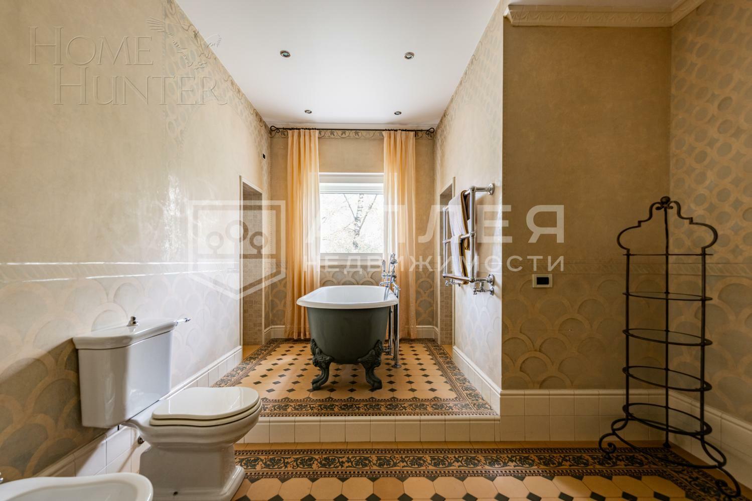 2-этажный коттедж 1 215 м² с отделкой