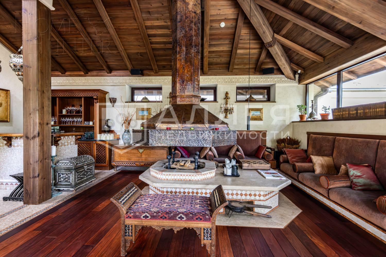 2-этажный коттедж 1 215 м² с отделкой