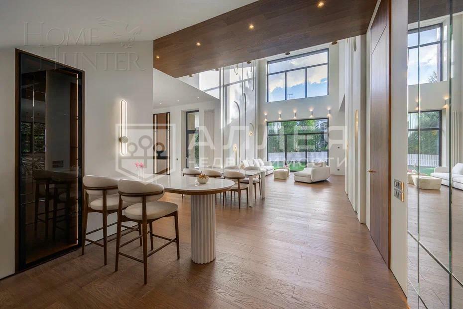 2-этажный коттедж 747 м² с отделкой