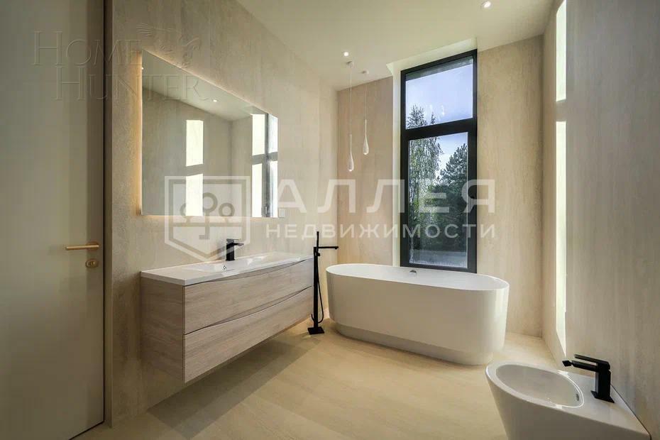 2-этажный коттедж 747 м² с отделкой