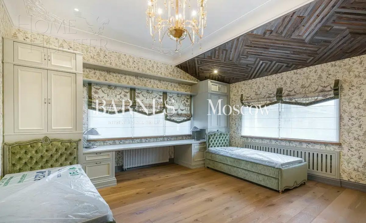 2-этажный коттедж 737 м² с отделкой