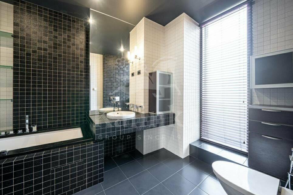 2-этажный коттедж 560 м² с отделкой