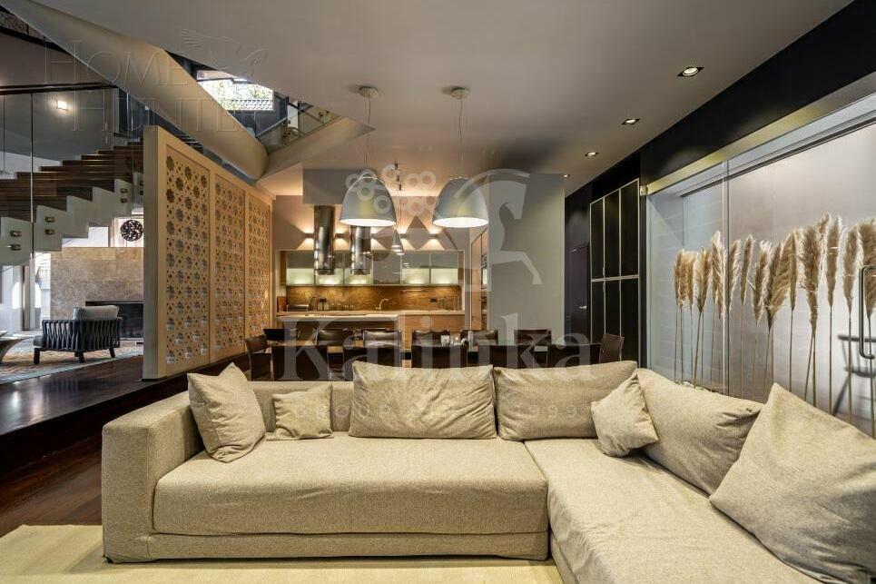 2-этажный коттедж 560 м² с отделкой