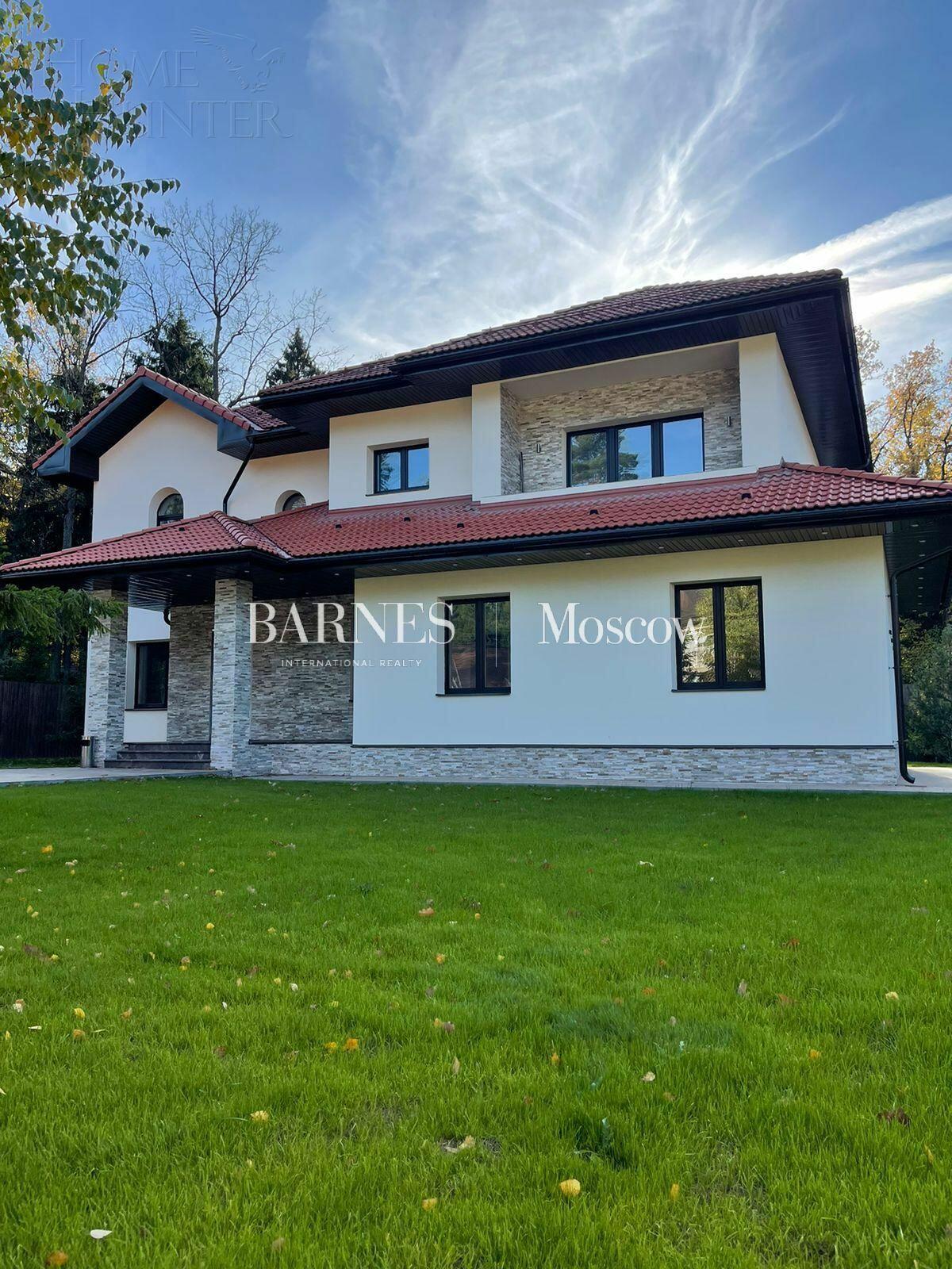 2-этажный коттедж 440 м² без отделки