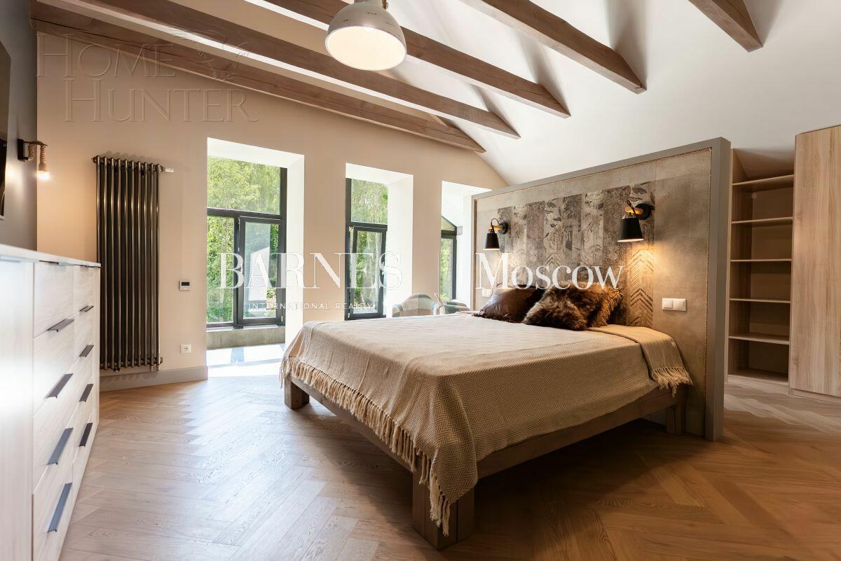 2-этажный коттедж 439 м² с отделкой