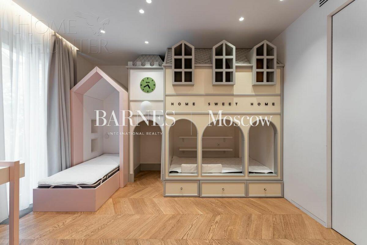 4-КОМН. КВАРТИРА С ОТДЕЛКОЙ 234 М² НА 2 ЭТАЖЕ