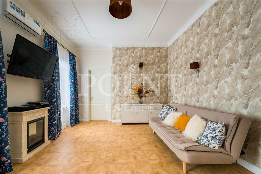 2-этажный коттедж 300 м² с отделкой