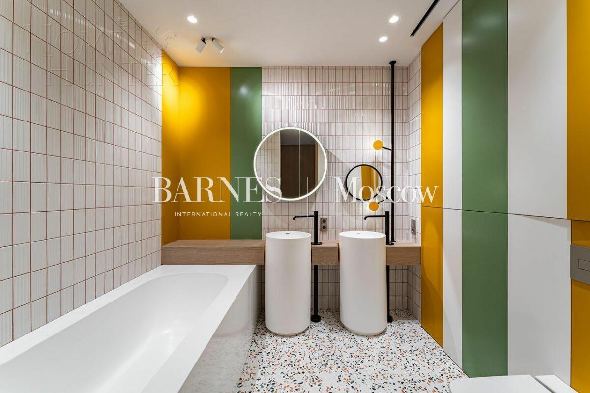 4-КОМН. КВАРТИРА С ОТДЕЛКОЙ 234 М² НА 2 ЭТАЖЕ