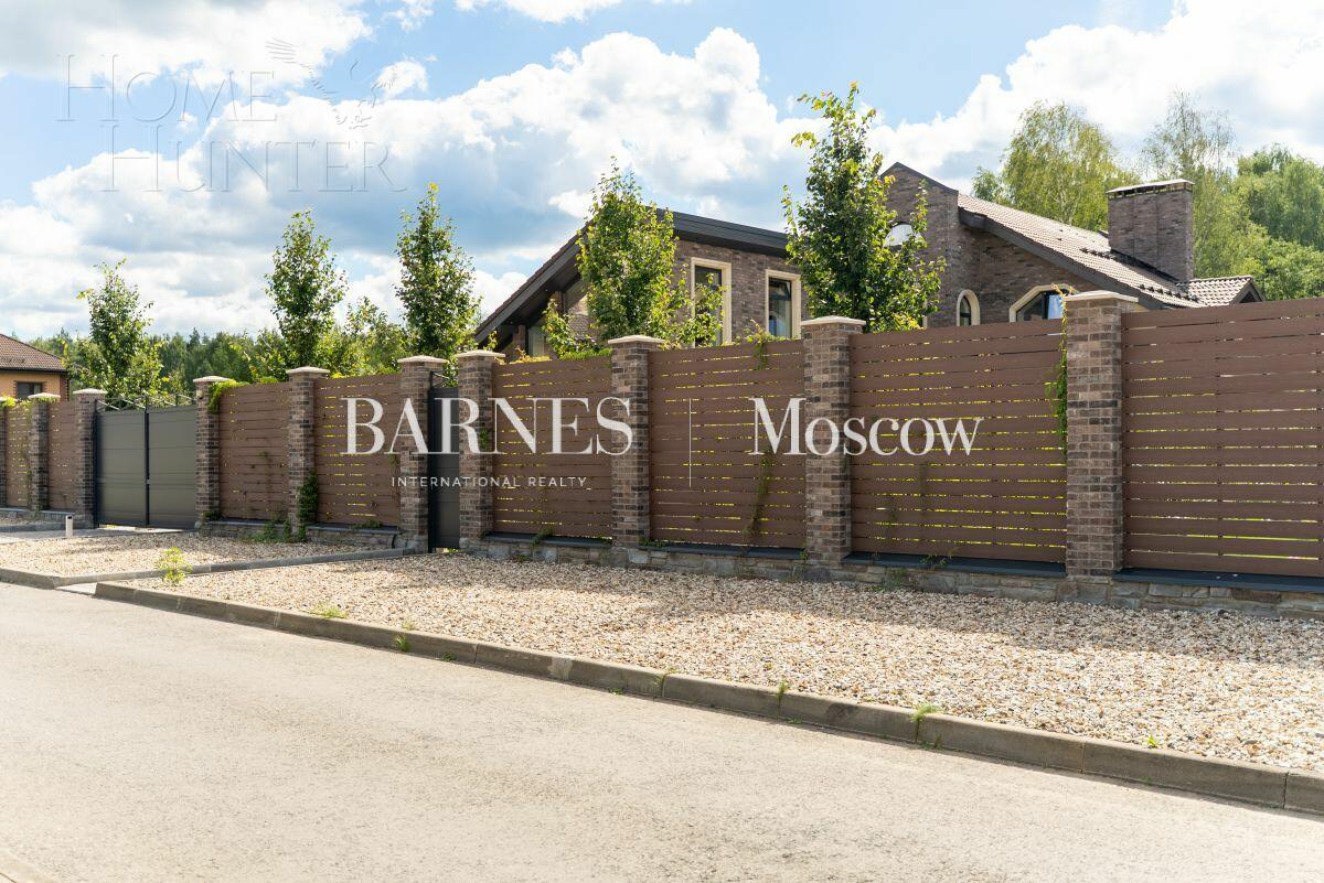 2-этажный коттедж 439 м² с отделкой