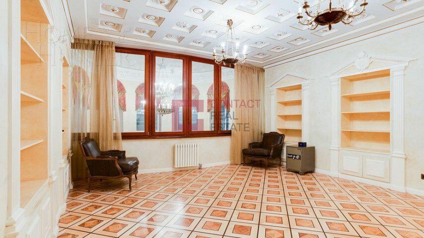 2-этажный коттедж 650 м² с отделкой