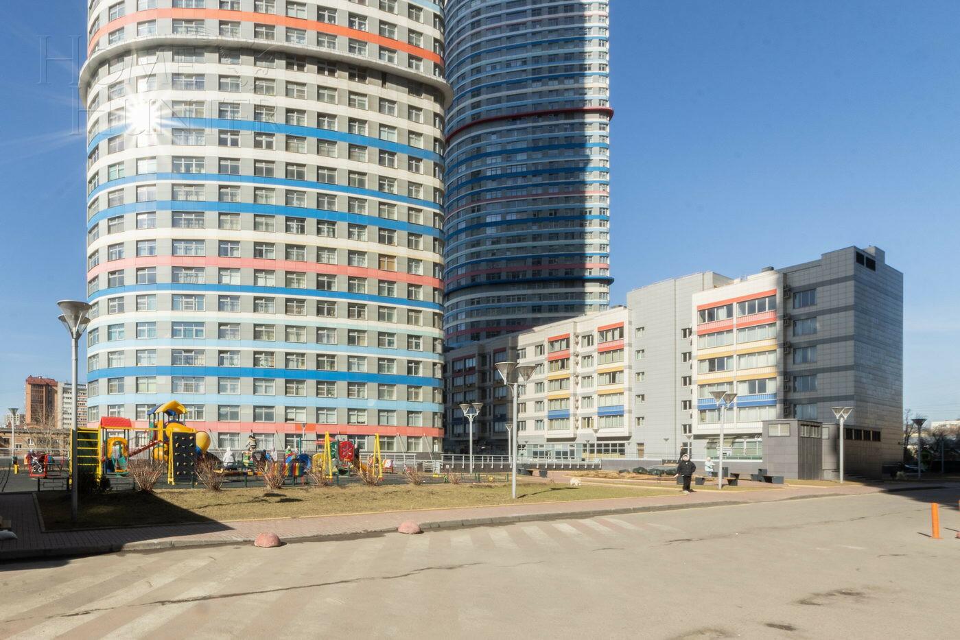 4-КОМН. КВАРТИРА БЕЗ ОТДЕЛКИ 166 М² НА 43 ЭТАЖЕ