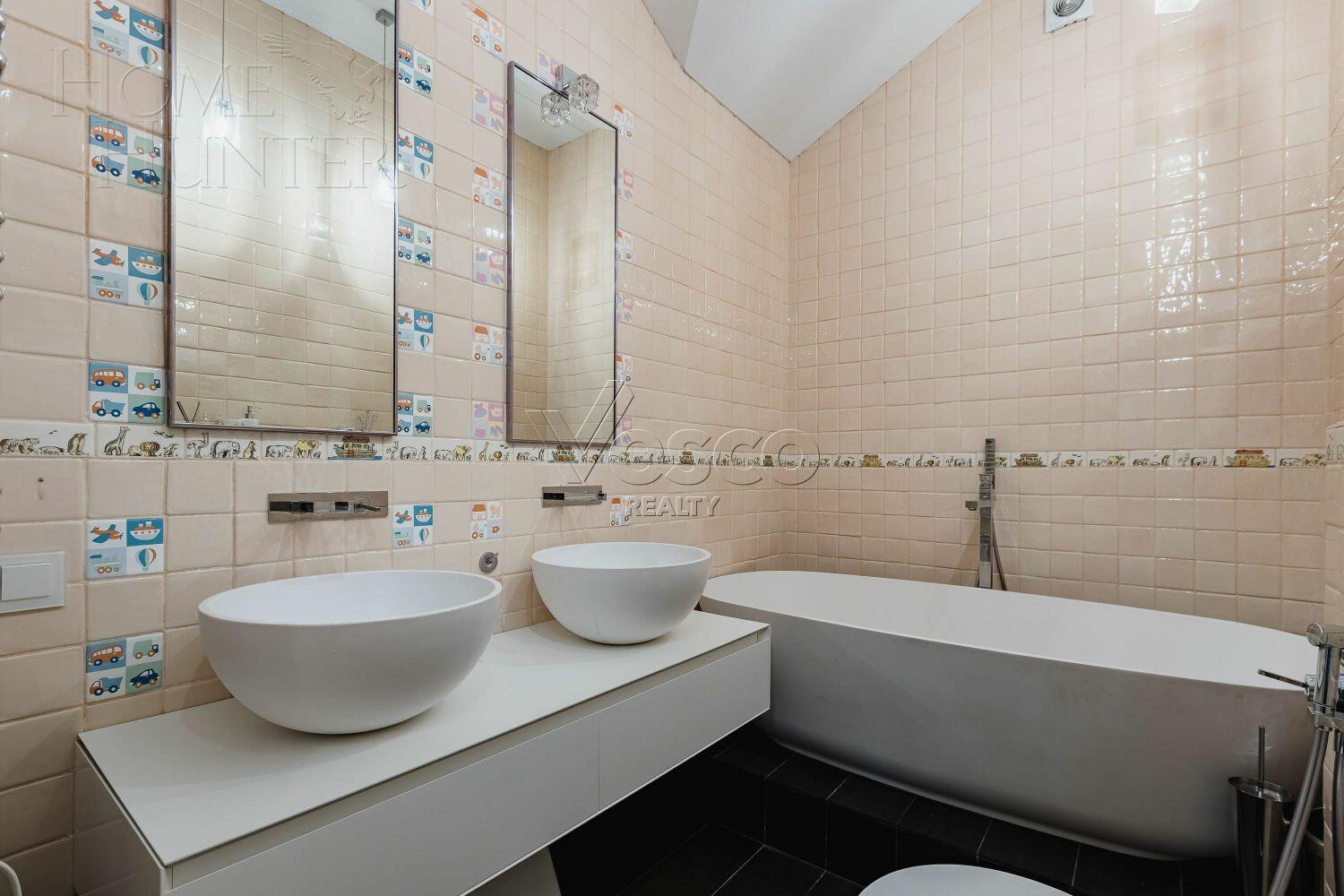 2-этажный коттедж 480 м² с отделкой