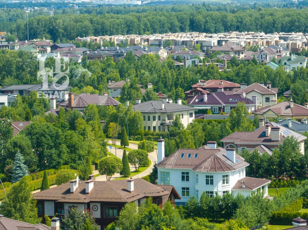 2-этажный коттедж 270 м² без отделки