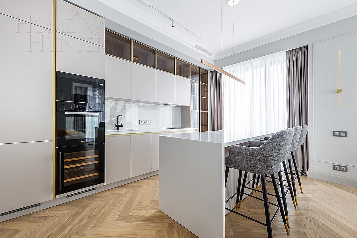 5-КОМН. КВАРТИРА С ОТДЕЛКОЙ 159 М² НА 23 ЭТАЖЕ