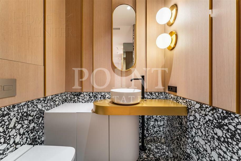 4-КОМН. КВАРТИРА С ОТДЕЛКОЙ 234 М² НА 2 ЭТАЖЕ