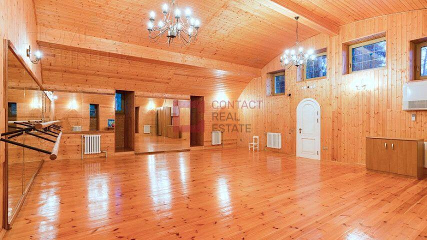 2-этажный коттедж 650 м² с отделкой