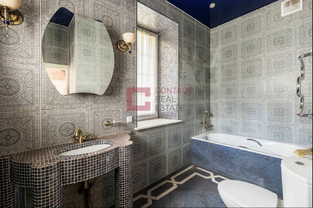 2-этажный коттедж 650 м² с отделкой