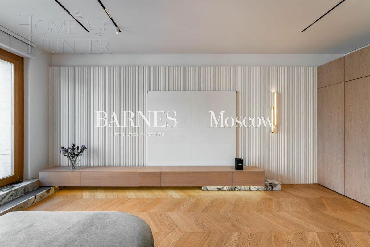 4-КОМН. КВАРТИРА С ОТДЕЛКОЙ 234 М² НА 2 ЭТАЖЕ