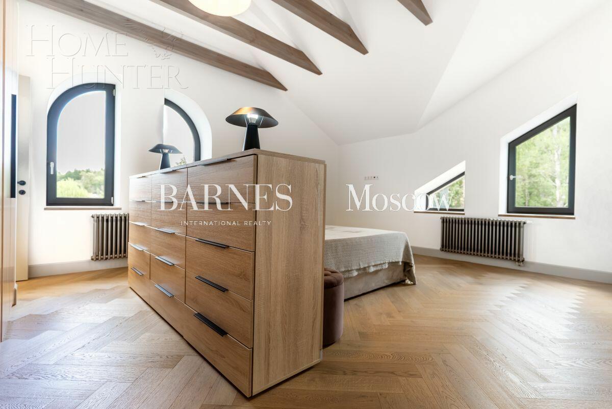 2-этажный коттедж 439 м² с отделкой