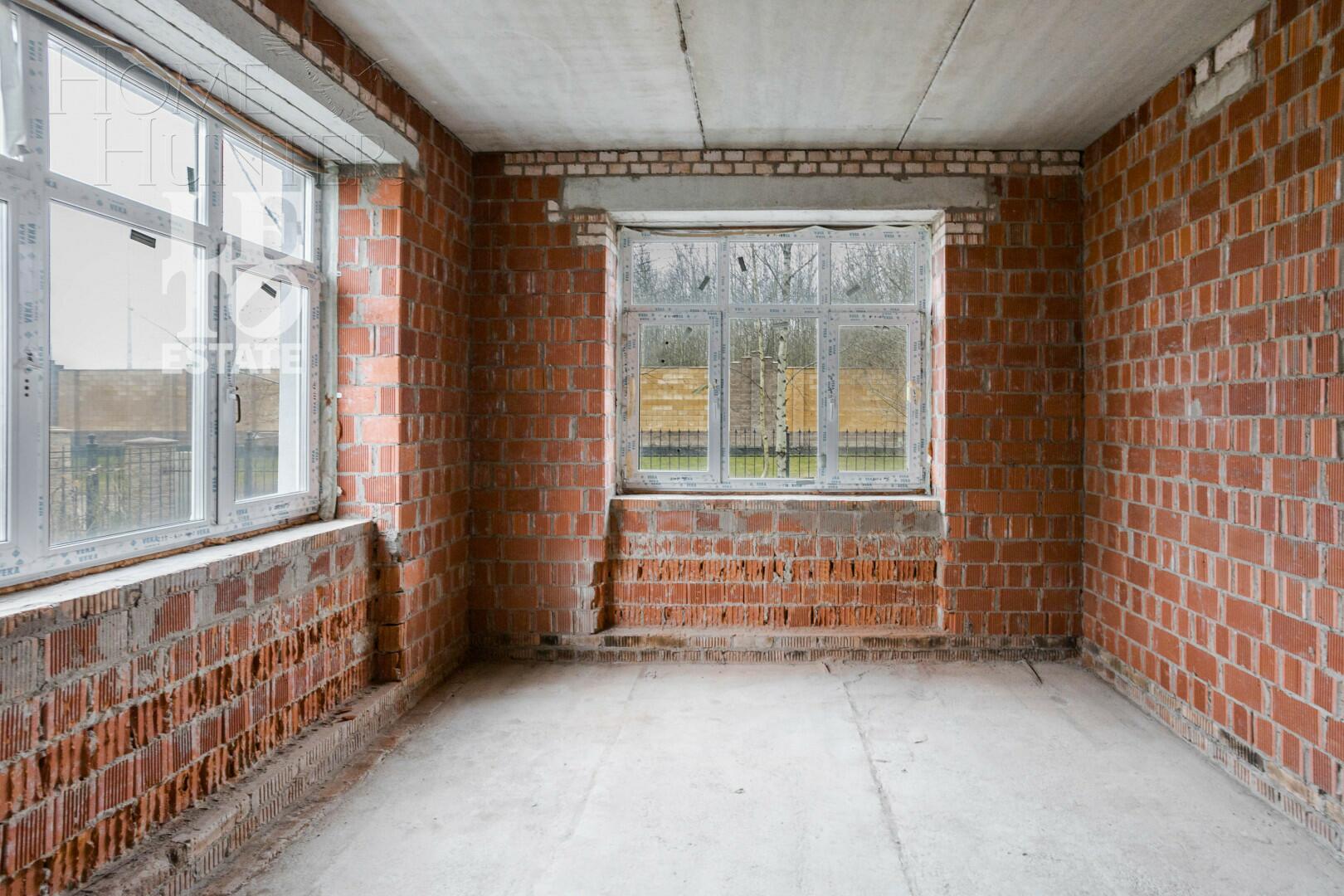 2-этажный коттедж 270 м² без отделки