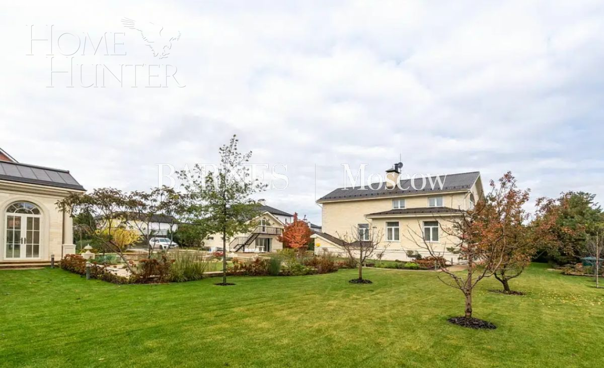 2-этажный коттедж 737 м² с отделкой