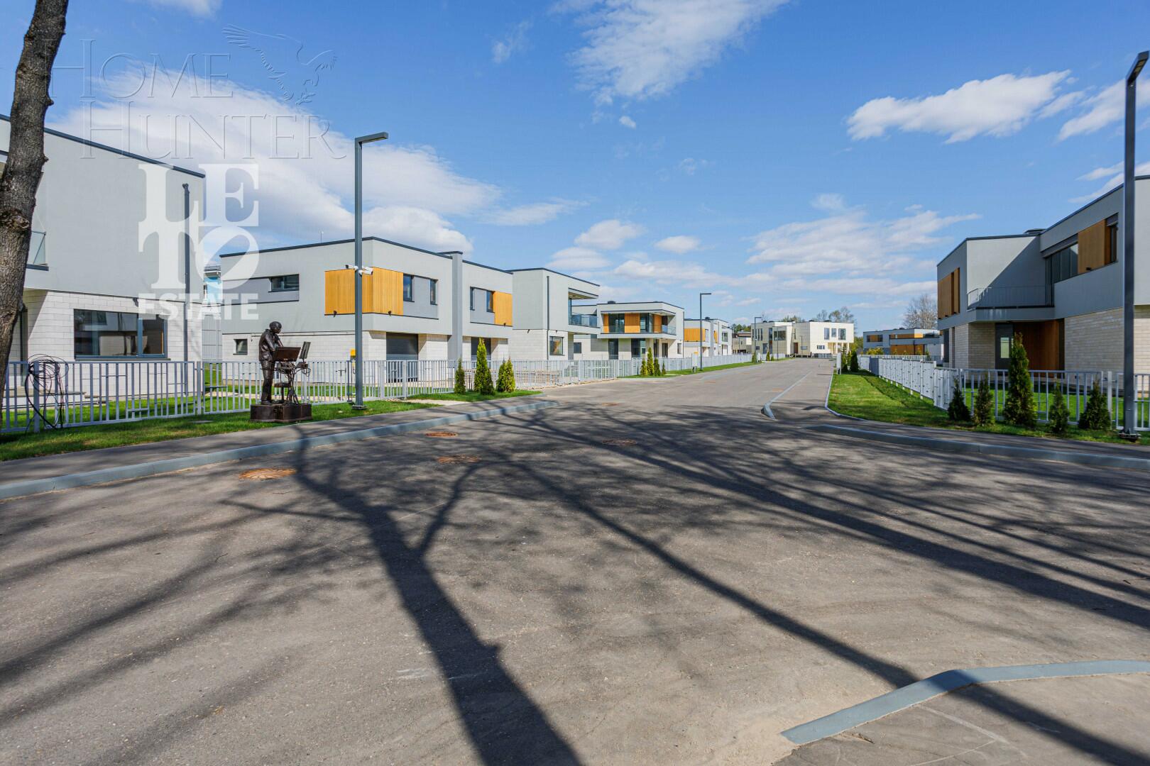 2-этажный коттедж 470 м² без отделки