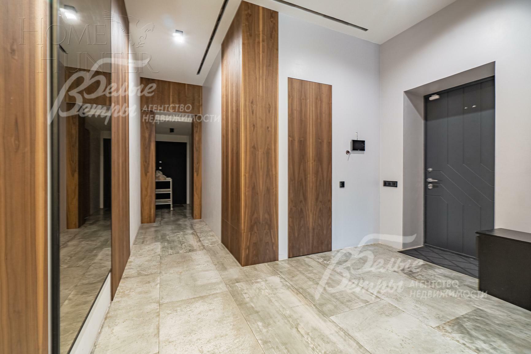 2-этажный коттедж 487 м² с отделкой