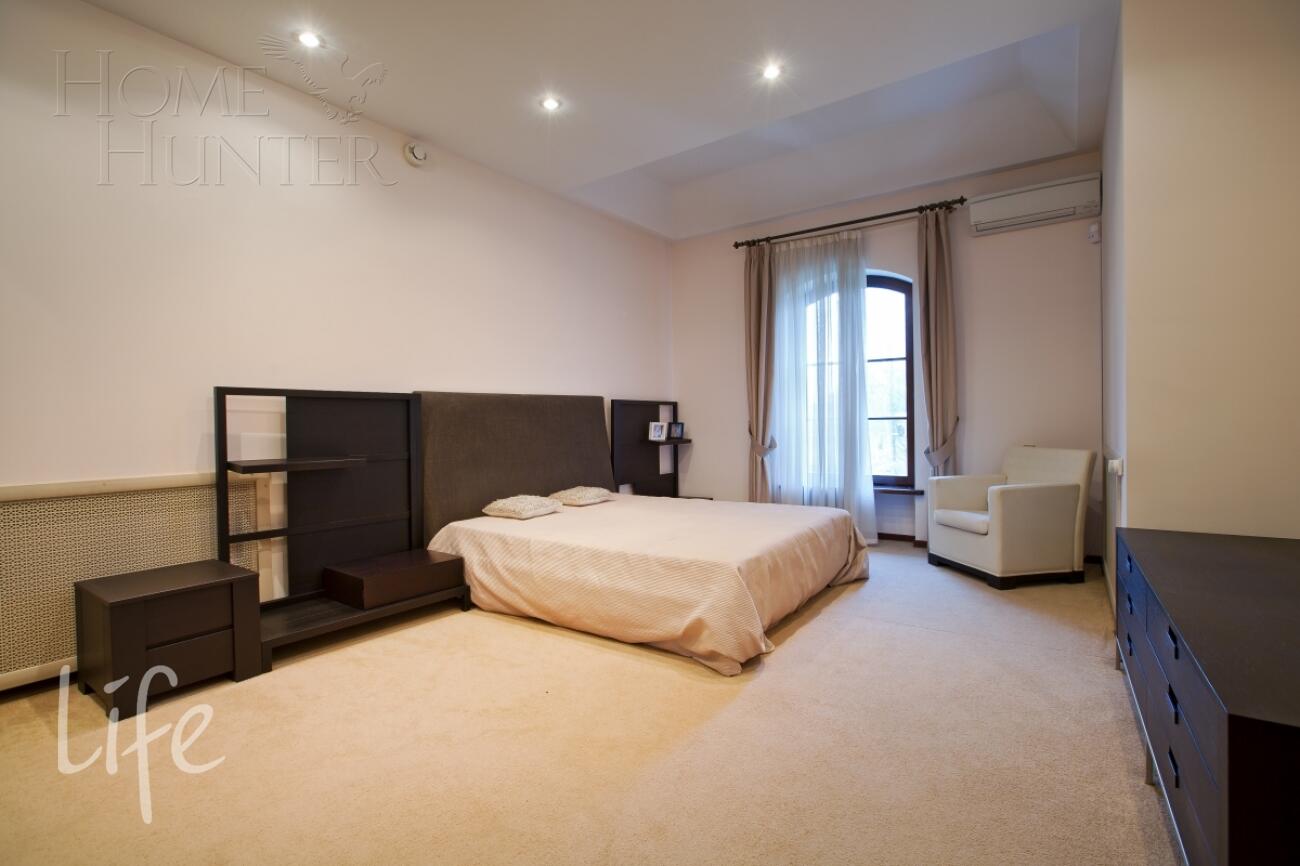 2-этажный коттедж 650 м² с отделкой