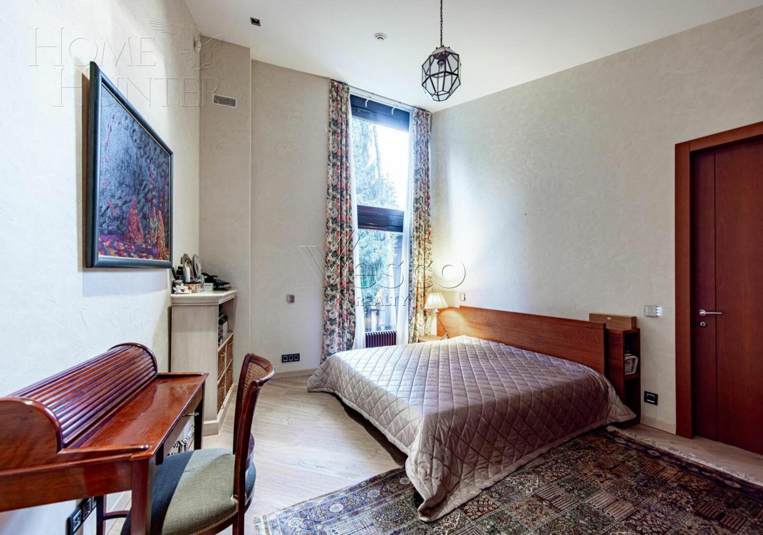 2-этажный коттедж 2 038 м² с отделкой