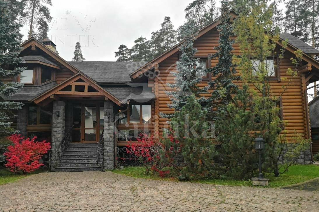 2-этажный коттедж 400 м² с отделкой