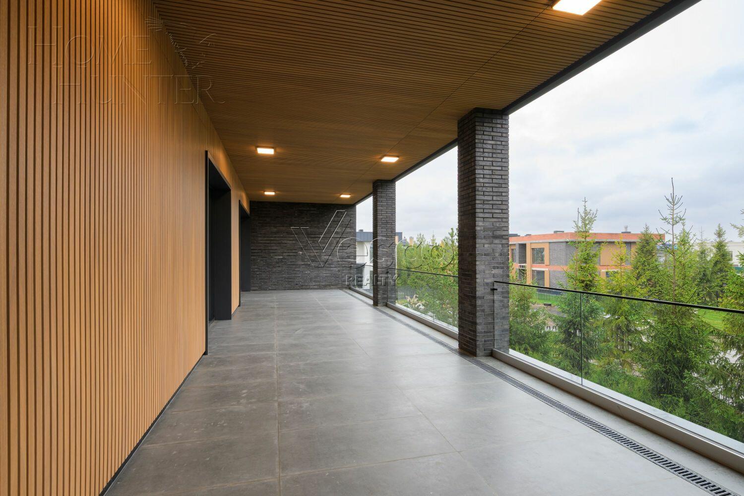 2-этажный коттедж 1 000 м² с отделкой