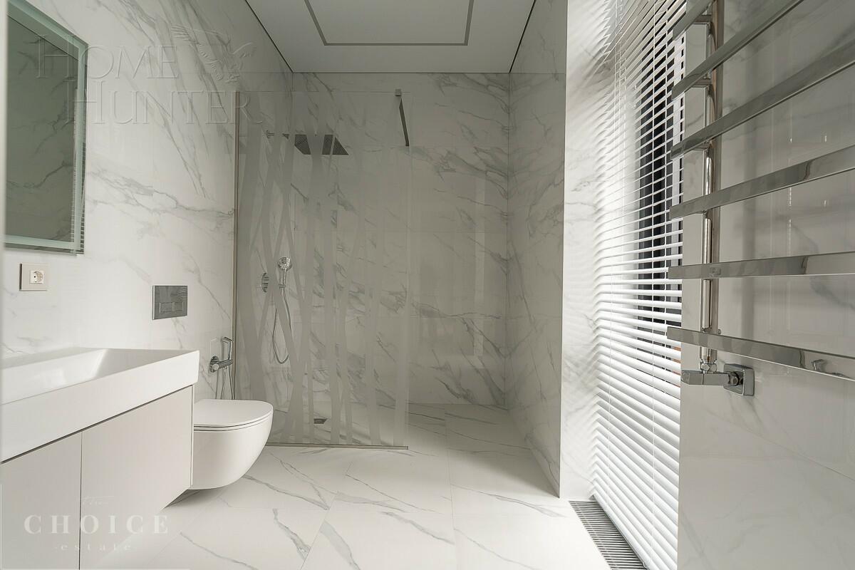 2-этажный коттедж 650 м² с отделкой