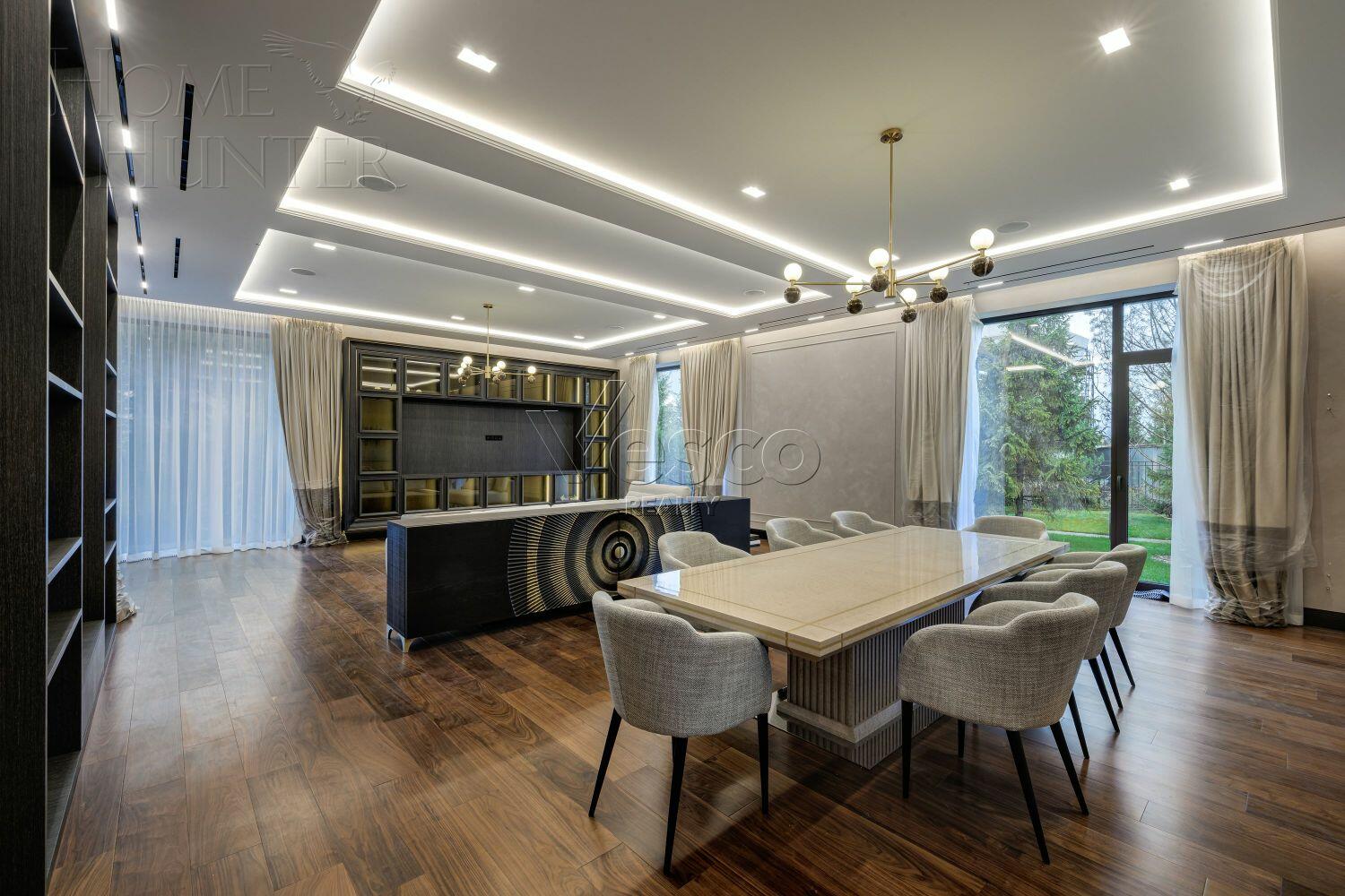 2-этажный коттедж 1 000 м² с отделкой