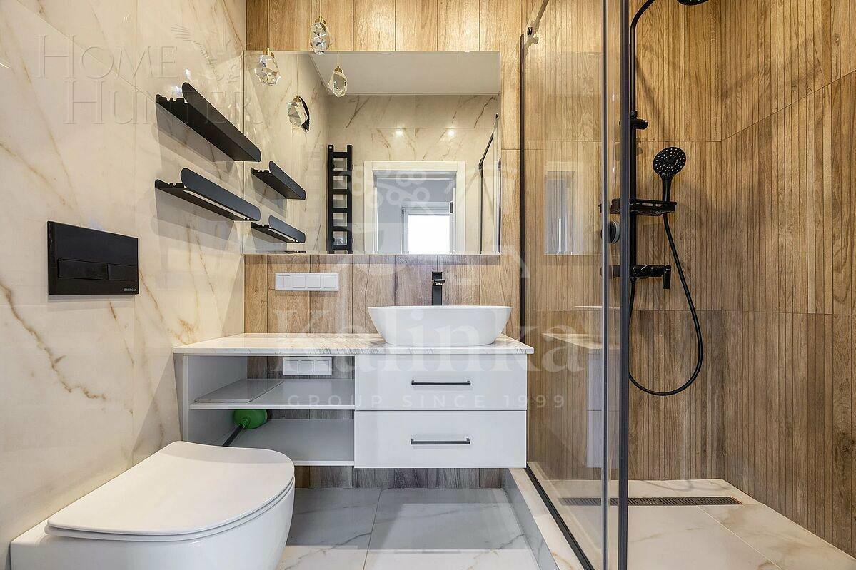 2-этажный коттедж 303 м² с отделкой